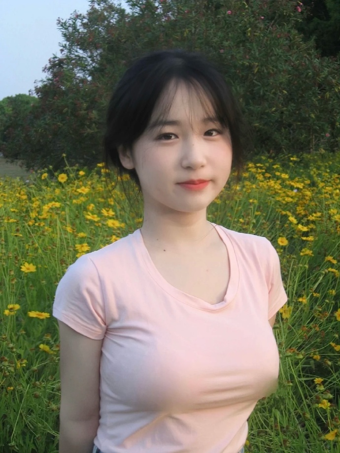 幼儿稀缺草幼儿